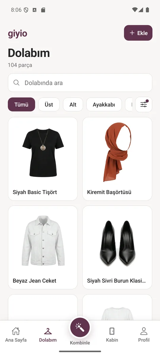 Dolabım ekranı: katalog görselleriyle 104 parçalık gardırop